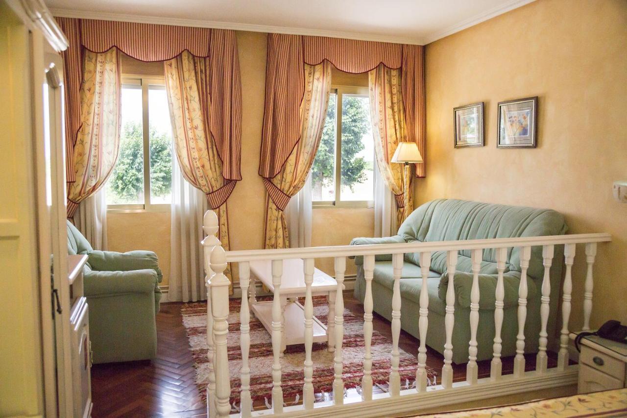Los Arcos Dosbarrios Екстер'єр фото